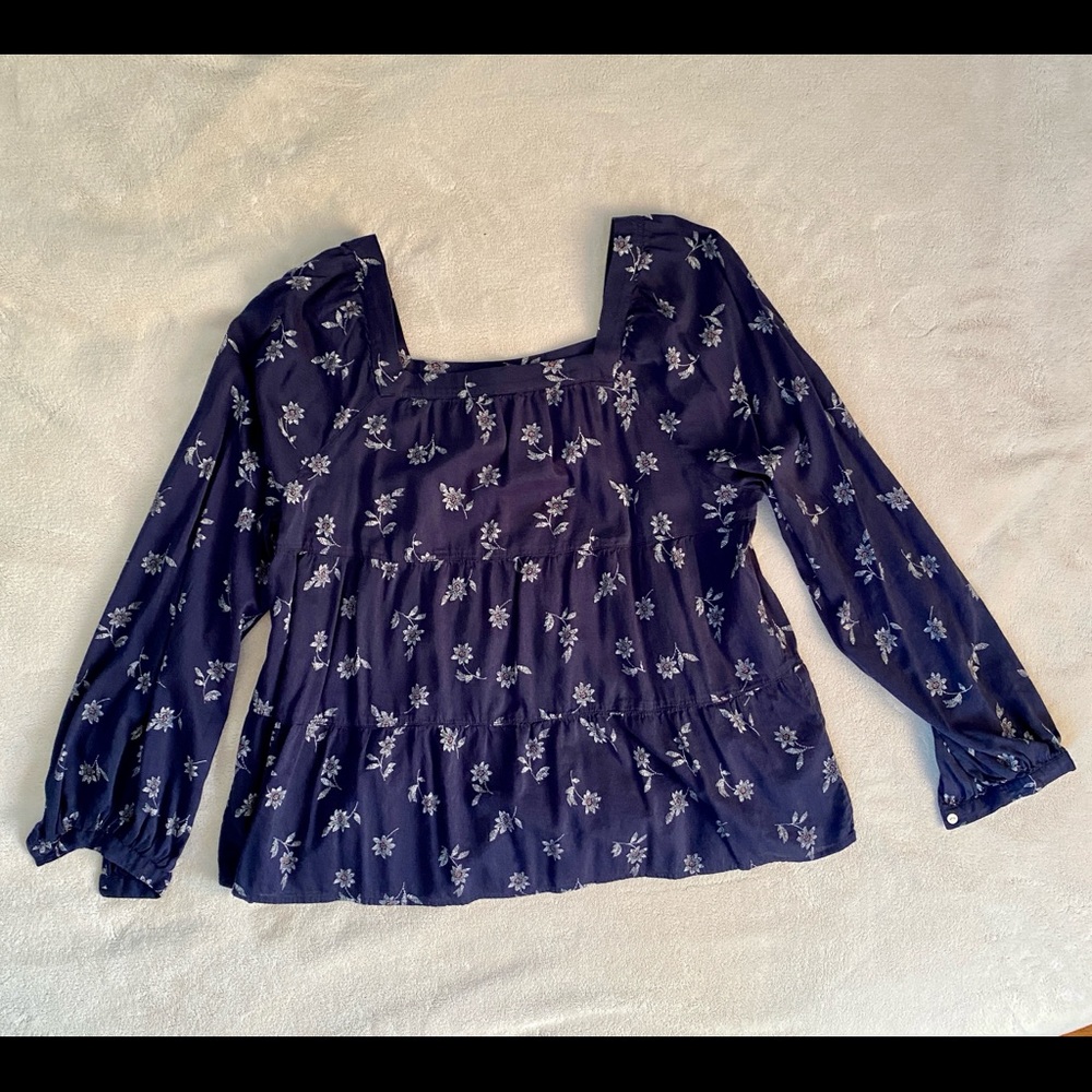 Printed square neck tiered blouse